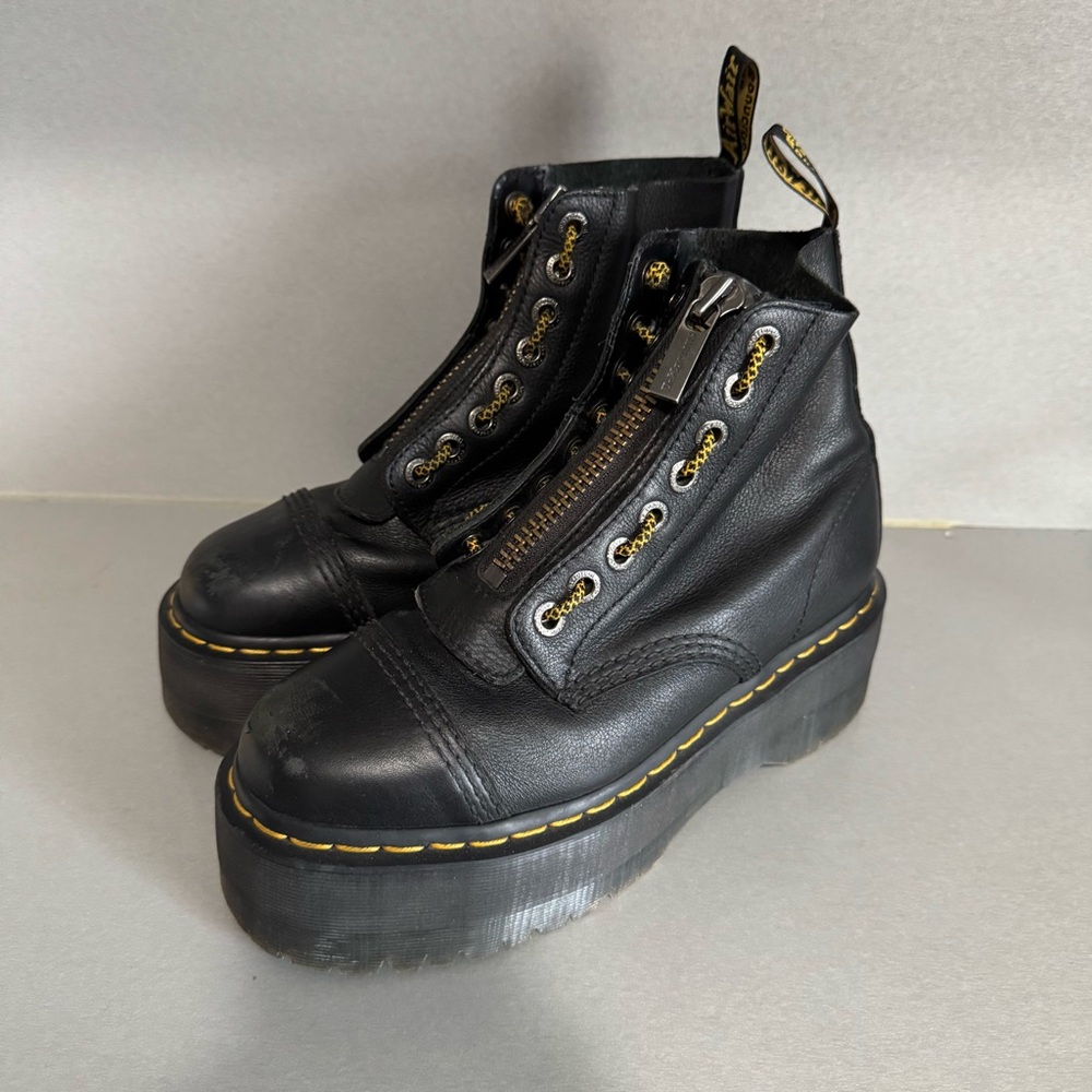 Dr. Martens Womens Boots Sinclair Max Zip Up Pisa Leather - 6 UK - 39 EU - 8 US